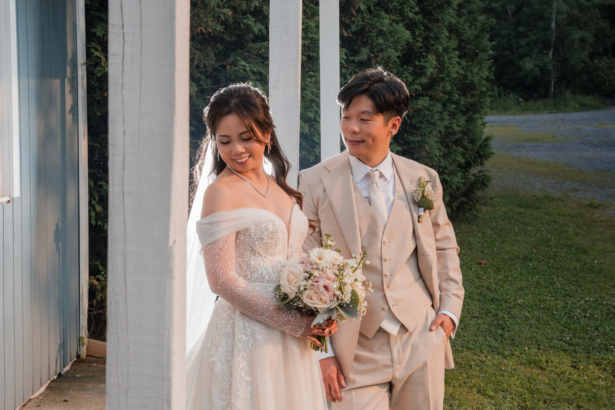 Jenny & Yiwei Jenny & Yiwei